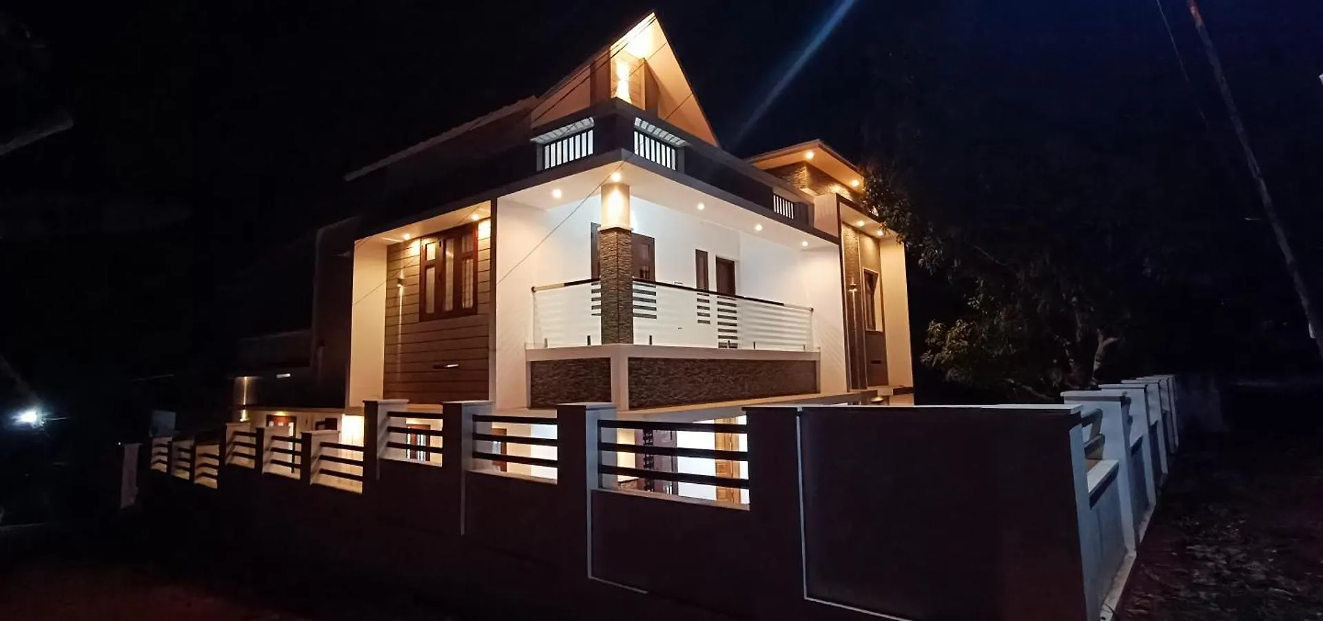 Azhakathu Bethal Villa Pattanapuram
